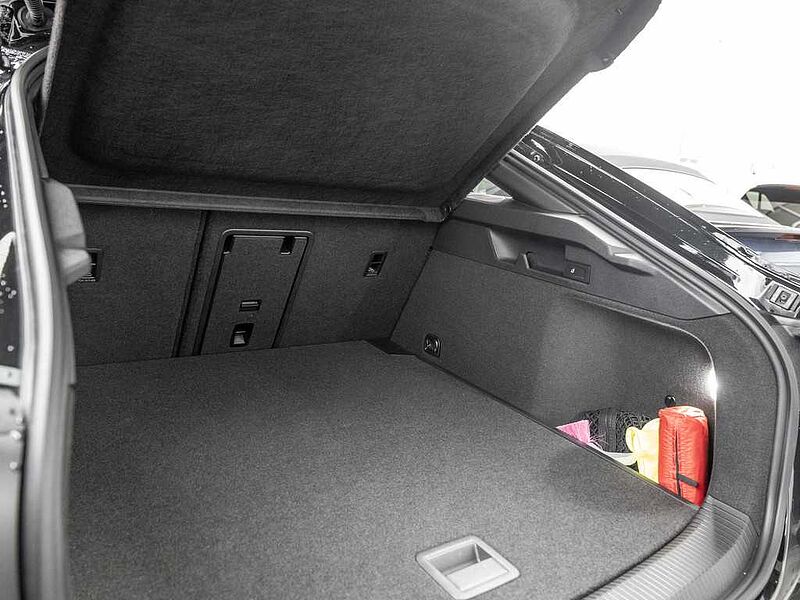 Volkswagen ID.7 Pro W ACC 4xSHZ 360 el. Heck KeyLess FLA Pro W